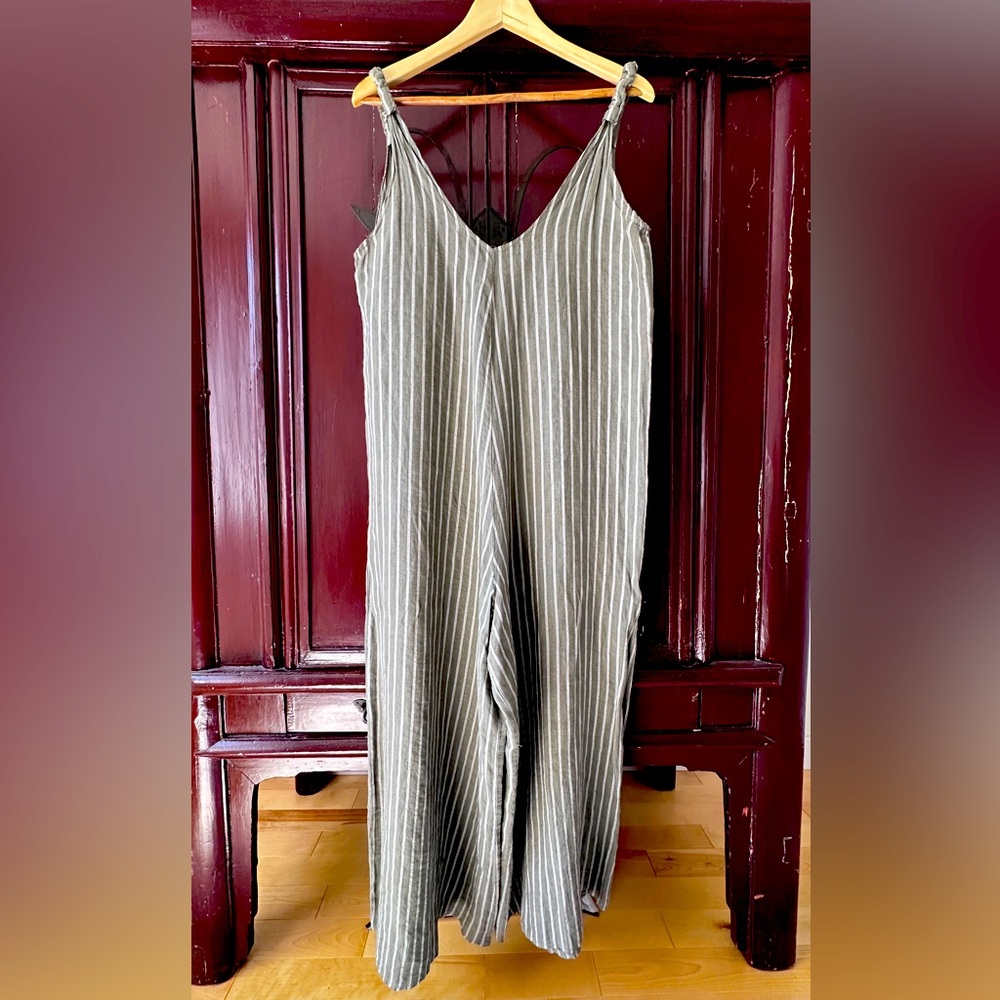 100% linen oversized jumpsuit